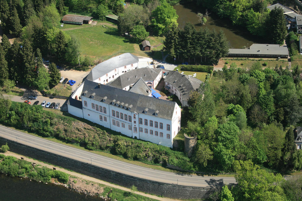 Hotel Burg Bollendorf Kültér fotó